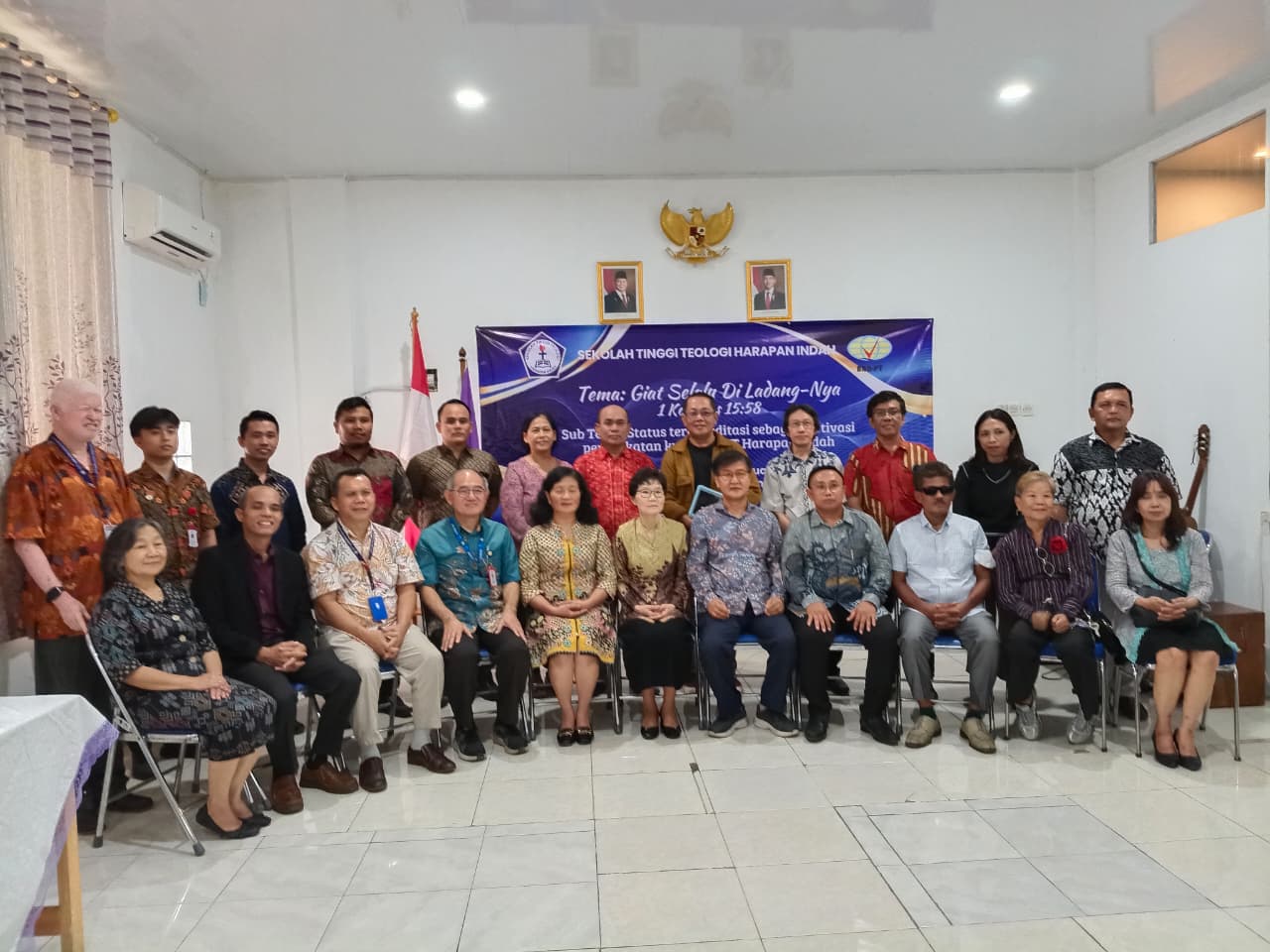 UCAPAN SYUKUR ATAS DIPEROLEHNYA AKREDITASI INSTITUSI DAN PROGRAM STUDI STT HARAPAN INDAH